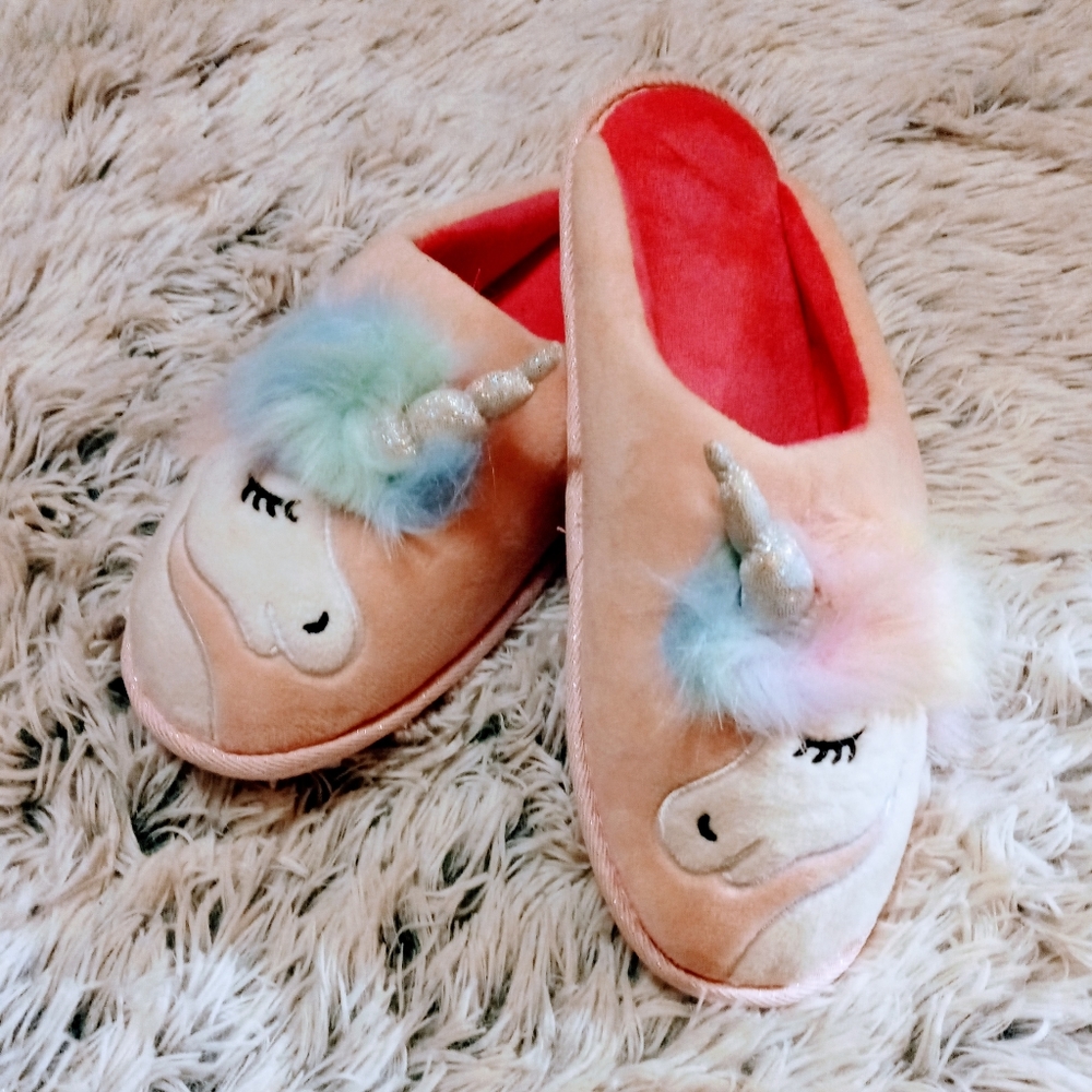 Fluffy Unicorn Pink Comfy Slippers Sz L9/10